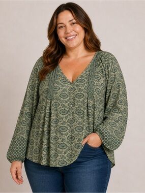 Knox Rose Sage Green Floral V-Neck Peasant Tunic